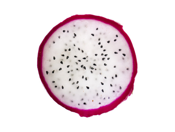 火龙果片，火龙果孤立于白色。在白色的背景下的月牙龙。异国水果，火龙果切成圈。图片下载
