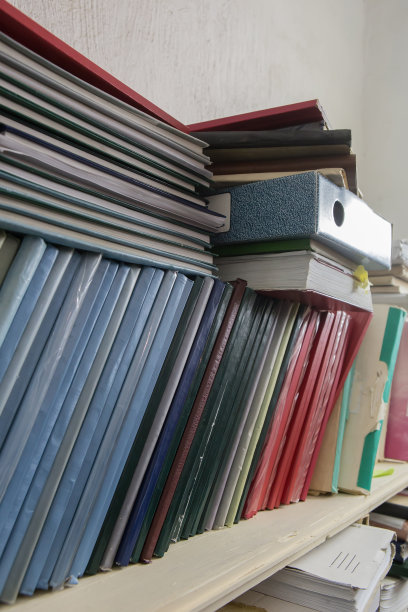 有文档文件夹的书架图片下载