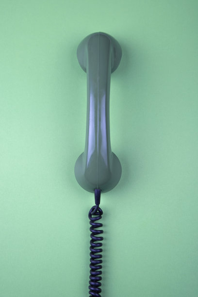 老式旋转式电话听筒图片下载