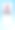 迷人的女人在镜头里看着美丽的女孩图片下载