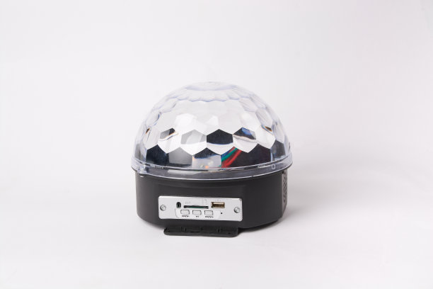 白色背景上的电子迪斯科球图片下载