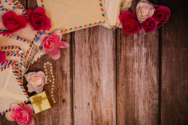 情人节的背景是古老而浪漫的信件图片下载