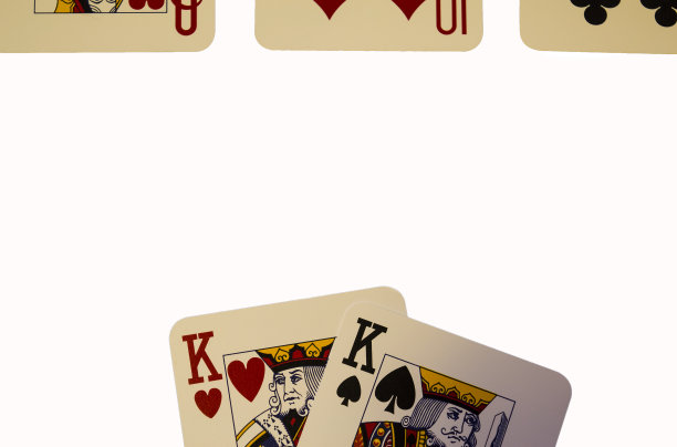 扑克背景与一对国王图片下载