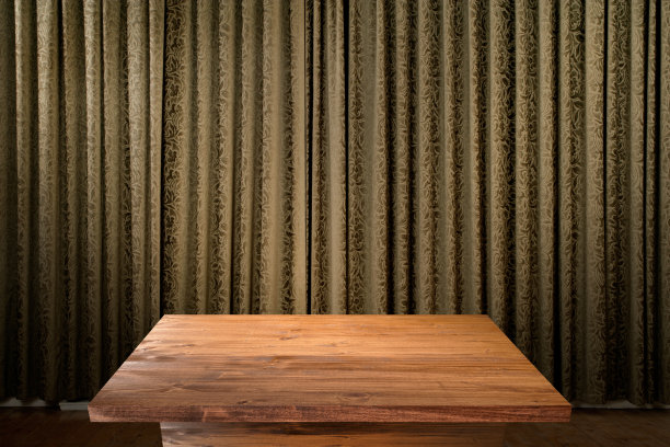 空木桌与复印空间图片下载