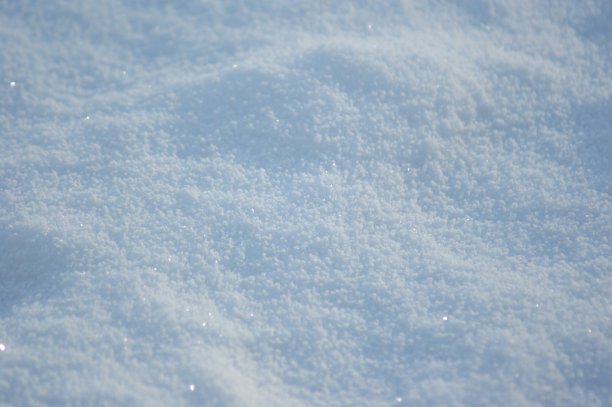 雪闪闪发光图片下载