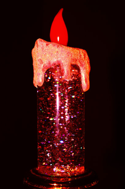 人工蜡烛燃烧图片下载