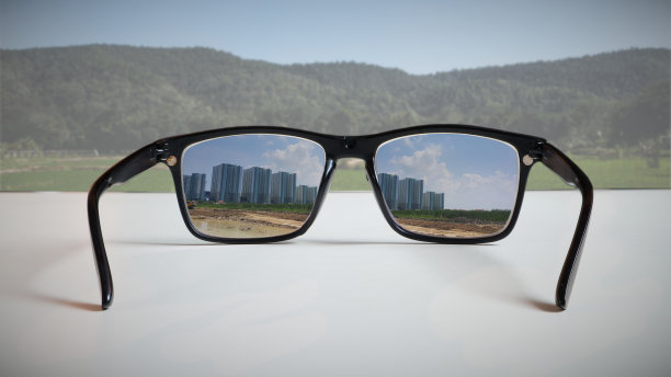 抽象的照片反映了一个房地产开发商的愿景。通过镜片反射高层建筑的图像，看到一个未开发的地区。图片下载