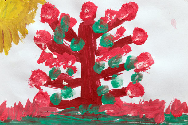 田野里的红树图片下载