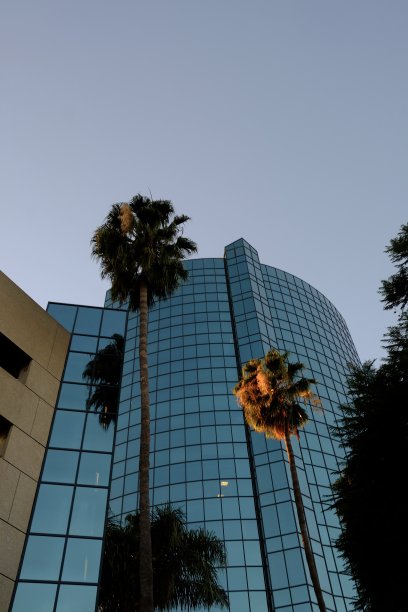 玻璃的摩天大楼图片下载