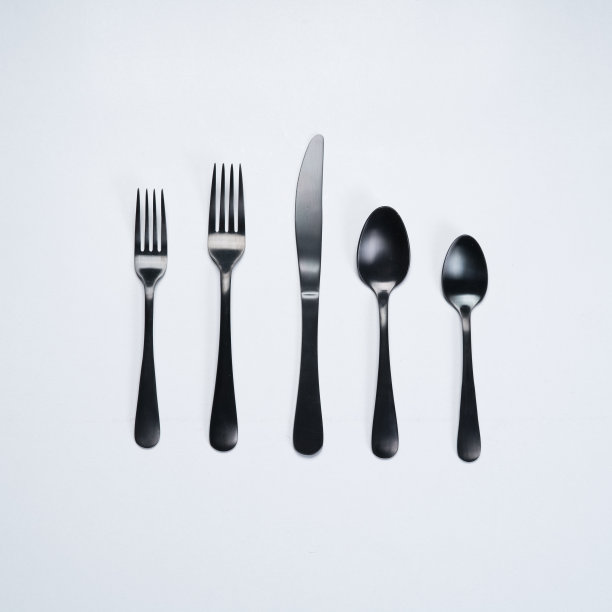 现代餐具图片下载