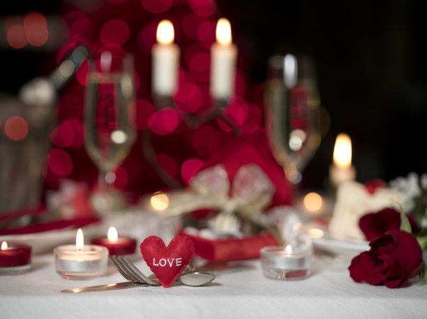 情人节餐桌图片下载