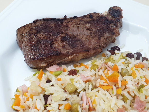 牛排配白米饭图片下载