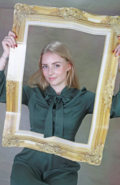 陷害老成形图片下载