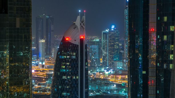 迪拜夜间摩天大楼延时摄影图片下载