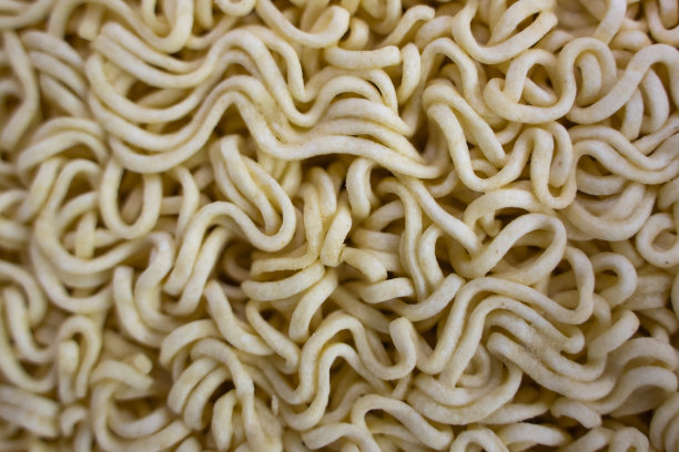 方便面质地。不健康的快餐。图片下载