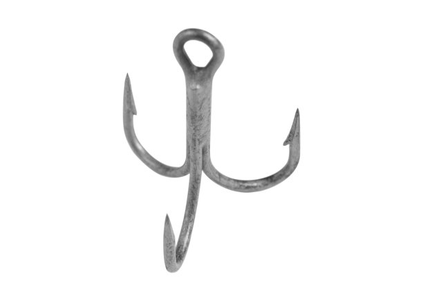 微距拍摄鱼钩孤立在一个白色的背景。鱼钩靠近。渔具。不锈钢鱼钩图片下载