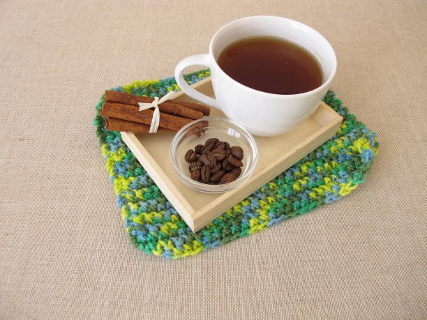 印度茶配咖啡和肉桂图片下载