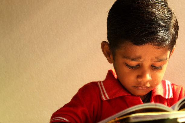 印度的孩子图片下载