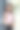 年轻的单身女商人拿着记事本站在商务中心图片下载