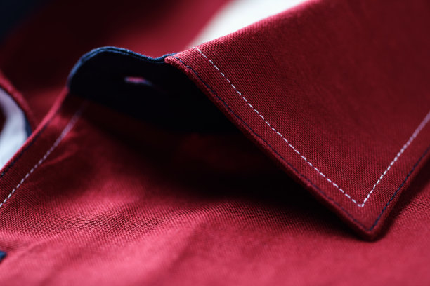 男士衬衫的关闭。图片下载