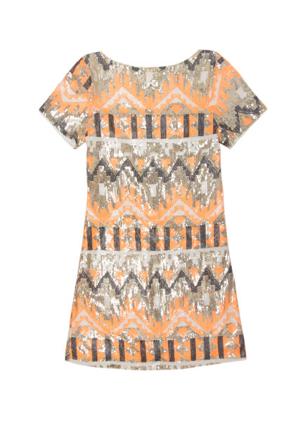 在白色背景上单独装饰的彩色连衣裙图片下载