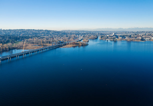 I-520大桥带你进入西雅图图片下载