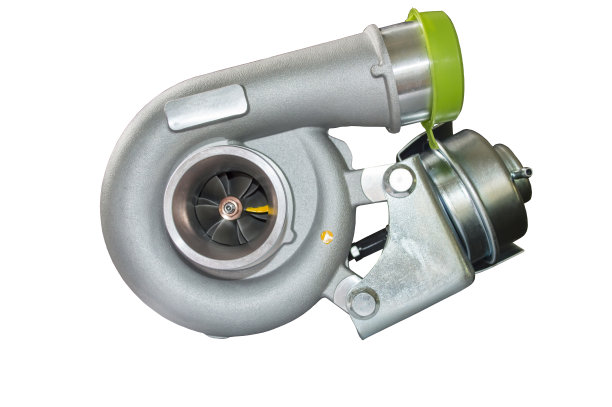 查看压气机车轮与涡轮叶片到汽车发动机。孤立在白色背景上图片下载