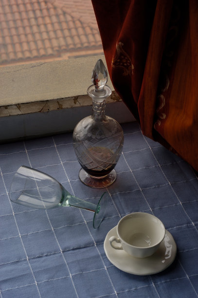 经典的餐具图片下载