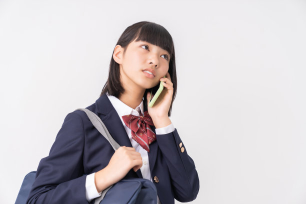 打电话的女学生，校服，图片下载
