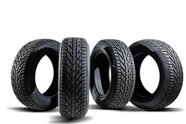 冬刺轮上孤立白色图片下载