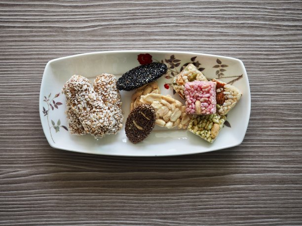 韩国传统小吃甜米泡芙，江亭图片下载