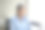 沮丧和绝望的亚洲癌症患者妇女戴着头巾在医院。图片下载