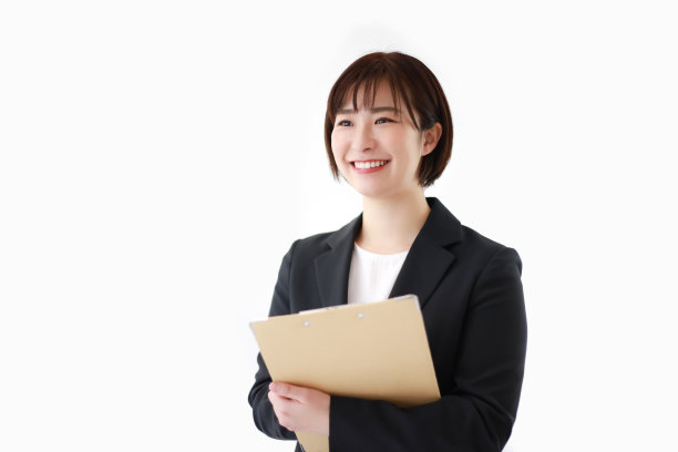 带活页夹的女员工图片下载