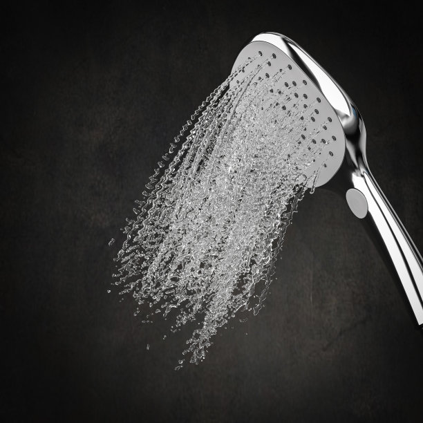 淋浴和水流出来，造成飞溅图片下载