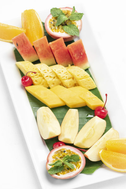 混合新鲜切有机水果沙拉拼盘图片下载