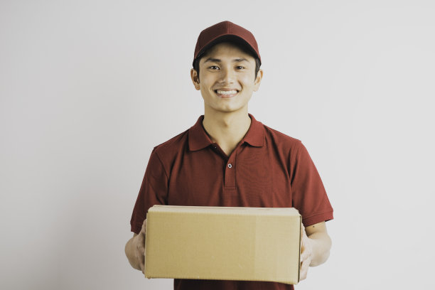 男性交付工作人员图片下载