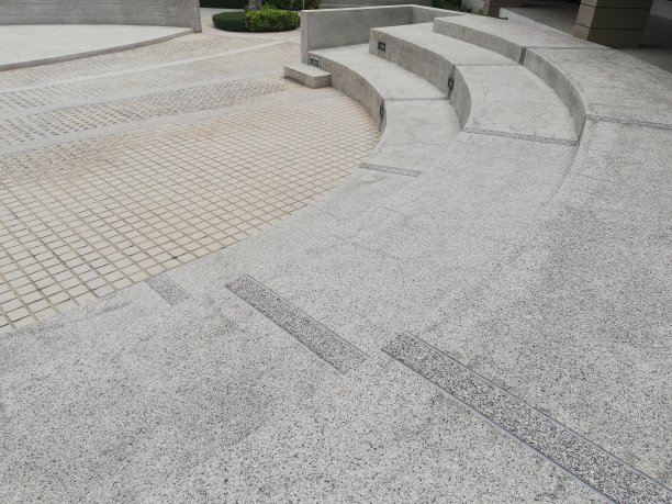 公园里的公共舞台图片下载