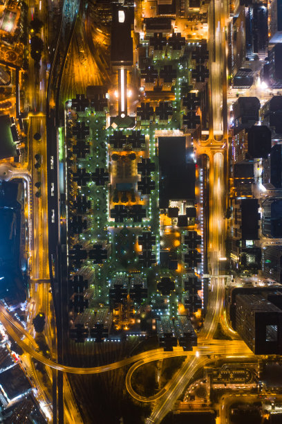 香港九龙湾地区的无人机夜景图片下载