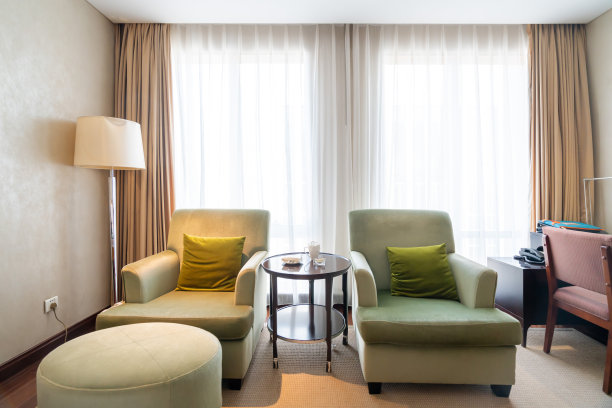 豪华酒店大床房的室内空间图片下载