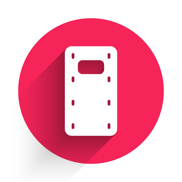 白色军用突击盾牌图标孤立着长长的影子。红色圆圈按钮。向量图片下载