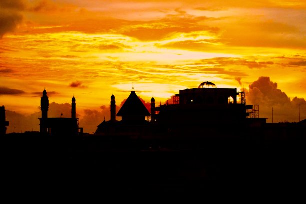 西婆罗洲市的日落图片下载