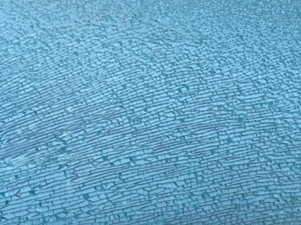 蓝色裂纹玻璃板背景图片下载