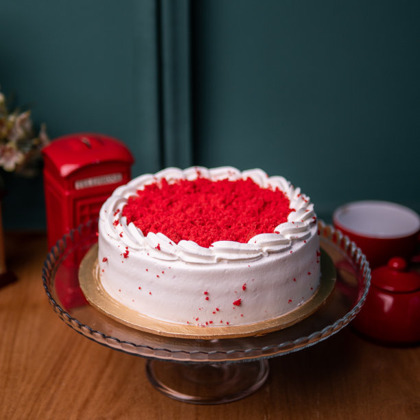 红丝绒装饰蛋糕图片下载