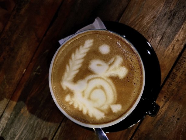 幸福之杯图片下载