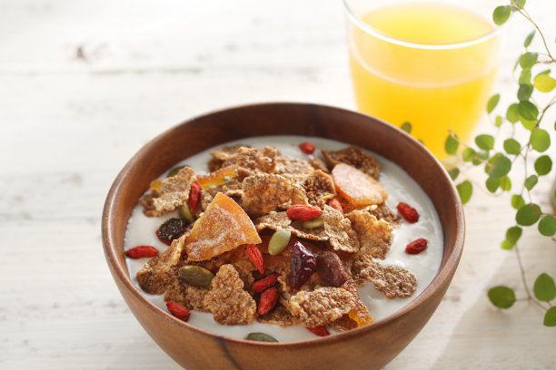 各种谷类和格兰诺拉麦片图片下载