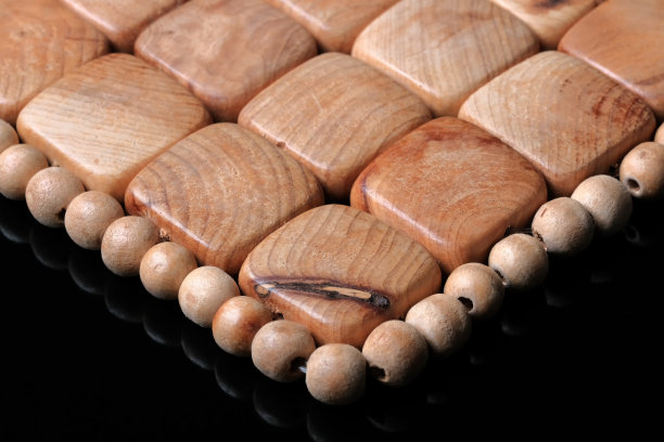 放热菜的木制支架图片下载