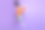 全身尺寸的女孩跳的照片保持包装的礼物盒的生日孤立在充满活力的紫色背景图片下载