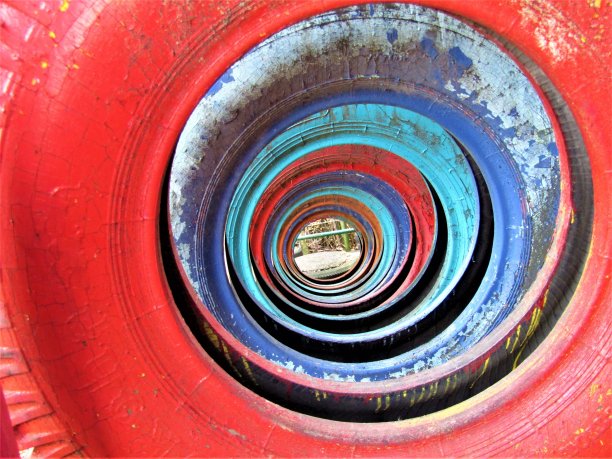 不是黑洞，是色洞!图片下载