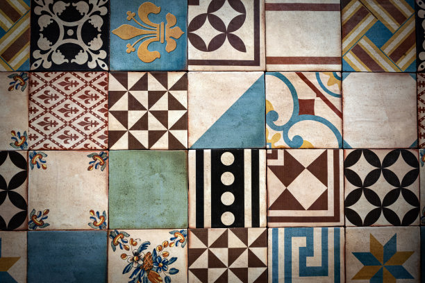 背景彩色瓷砖-西班牙巴塞罗那图片下载