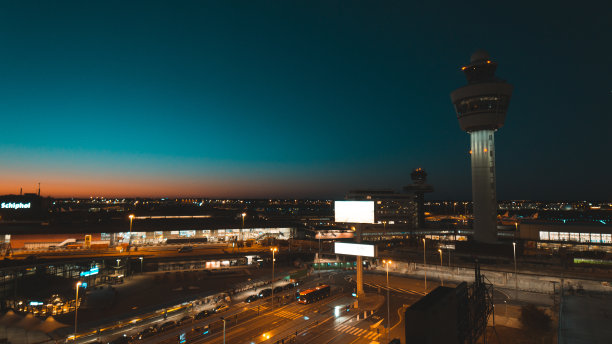 阿姆斯特丹史基浦机场控制塔图片下载